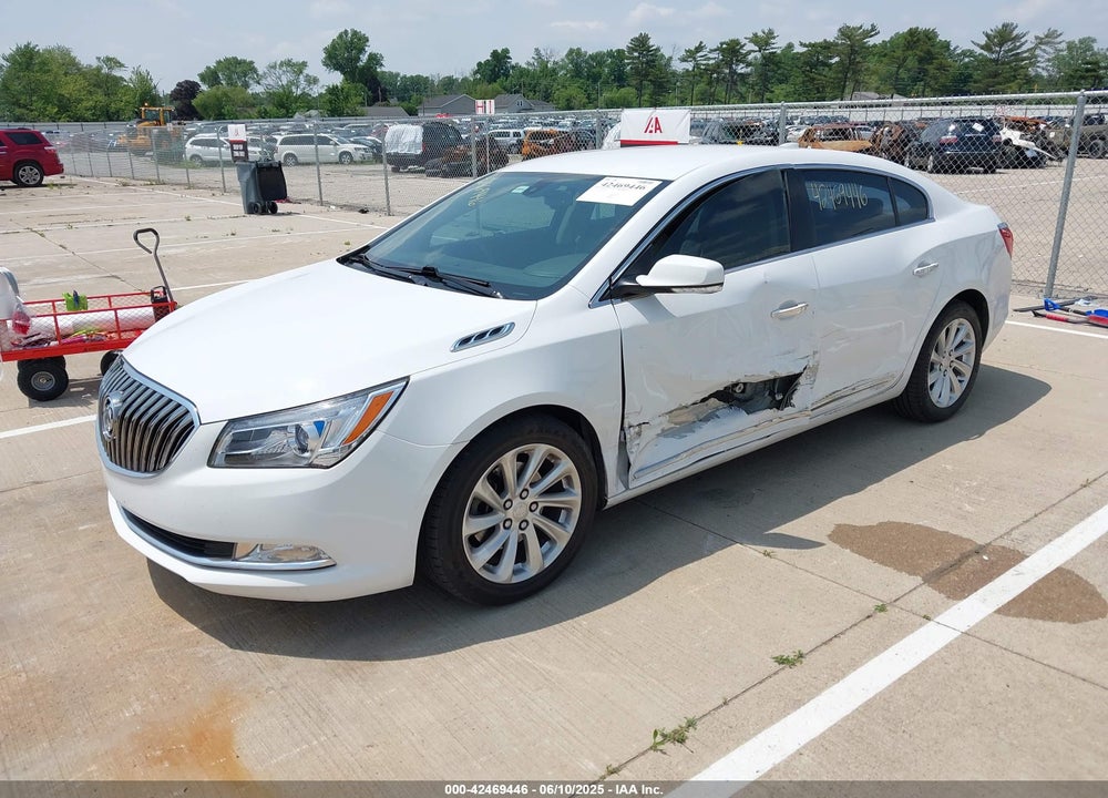 2015 BUICK LACROSSE VIN: 1G4GB5G38FF297915