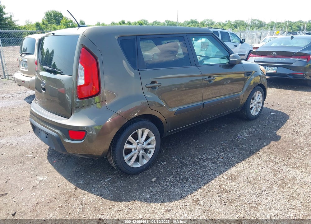 2012 KIA SOUL VIN: KNDJT2A66C7457045