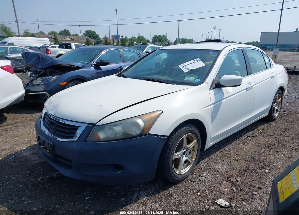 2008 HONDA ACCORD VIN: 1HGCP26418A057930