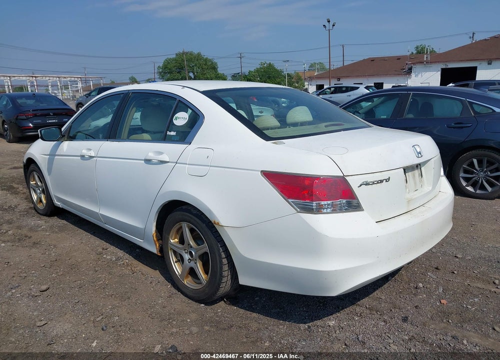 2008 HONDA ACCORD VIN: 1HGCP26418A057930
