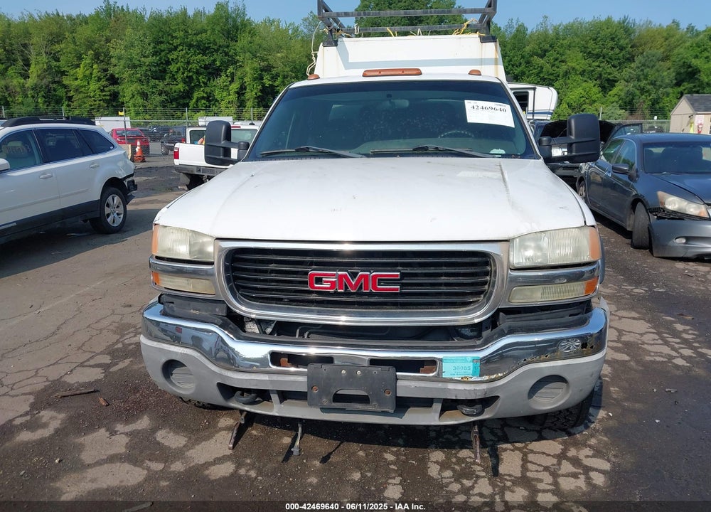 2005 GMC SIERRA 2500HD WORK TRUCK VIN: 1GDHK29U35E216445