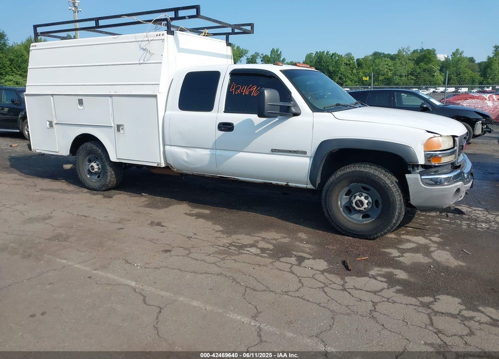 2005 GMC SIERRA 2500HD WORK TRUCK VIN: 1GDHK29U35E216445