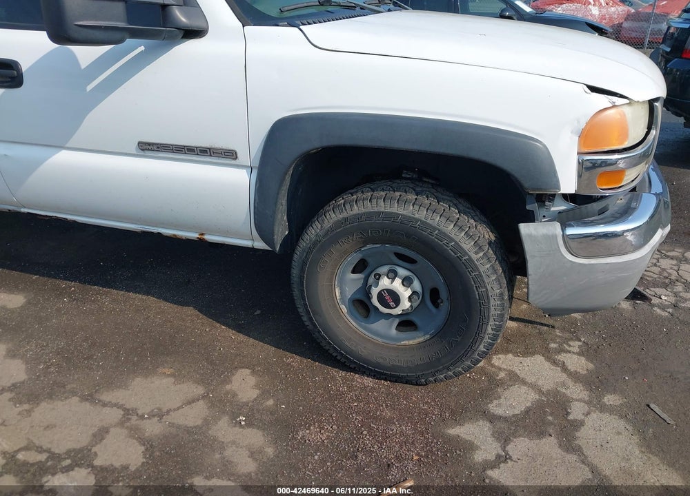 2005 GMC SIERRA 2500HD WORK TRUCK VIN: 1GDHK29U35E216445