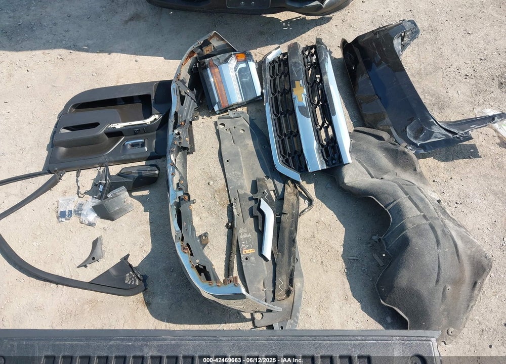 2017 CHEVROLET SILVERADO 1500 VIN: 1GCVKREC4HZ140227