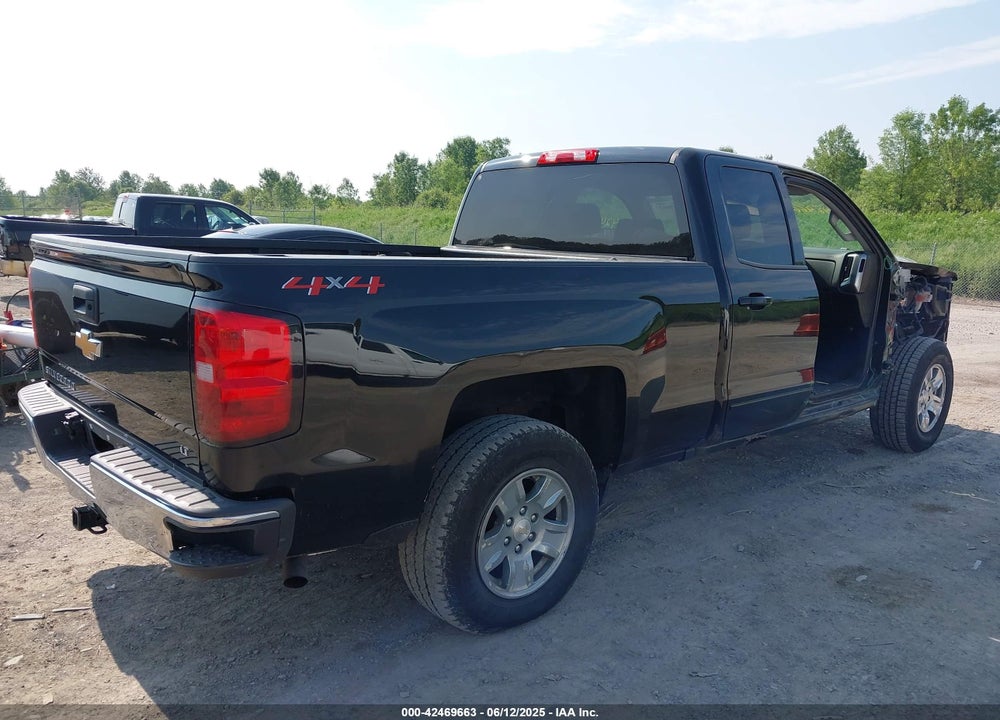 2017 CHEVROLET SILVERADO 1500 VIN: 1GCVKREC4HZ140227