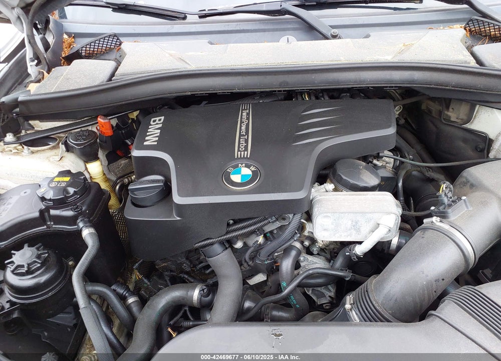2015 BMW X1 VIN: WBAVL1C56FVY28489