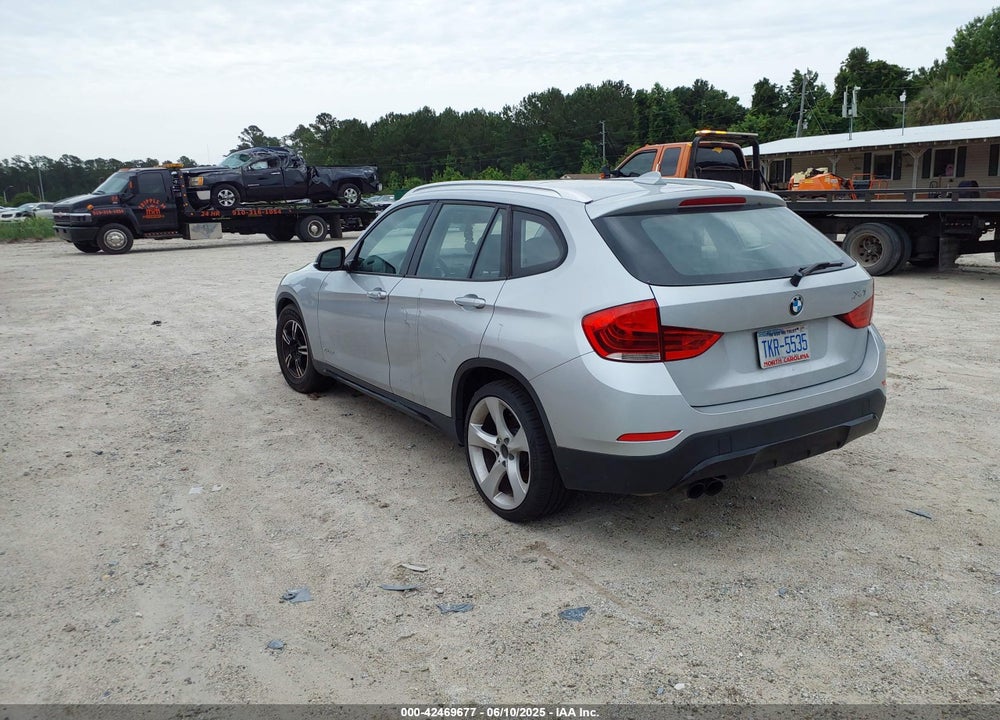 2015 BMW X1 VIN: WBAVL1C56FVY28489