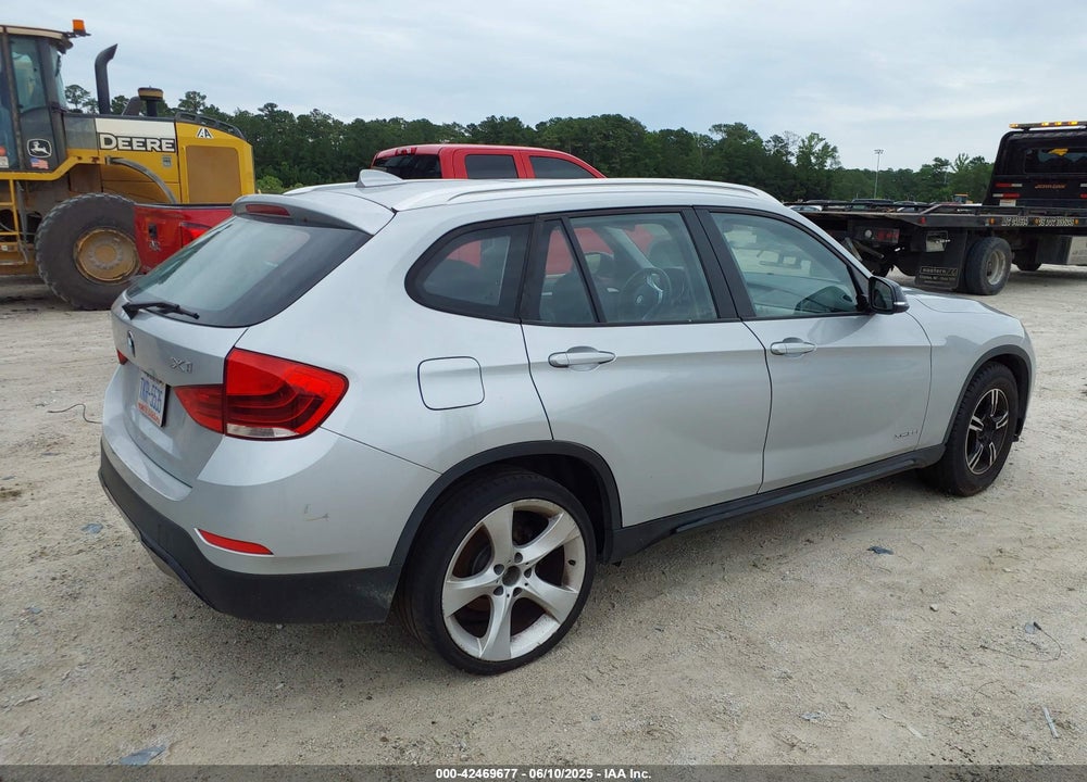 2015 BMW X1 VIN: WBAVL1C56FVY28489