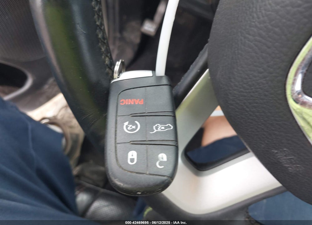 2014 DODGE DURANGO VIN: 1C4SDHCT5EC590056