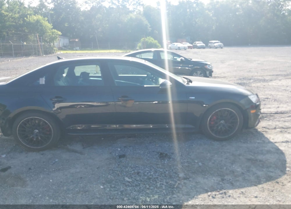 2018 AUDI A4 VIN: WAUENAF46JA011116