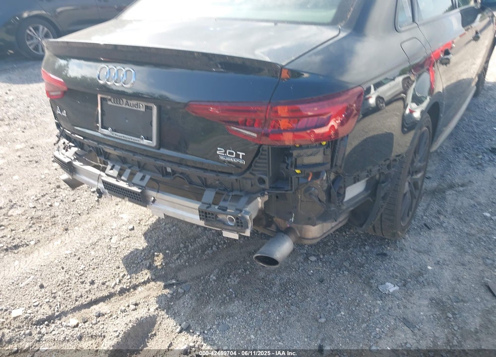 2018 AUDI A4 VIN: WAUENAF46JA011116