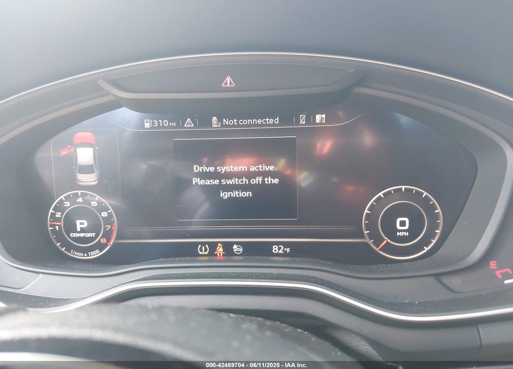 2018 AUDI A4 VIN: WAUENAF46JA011116