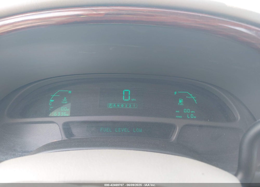 2005 CADILLAC DEVILLE LIVERY VIN: 1G6KD54Y15U158635
