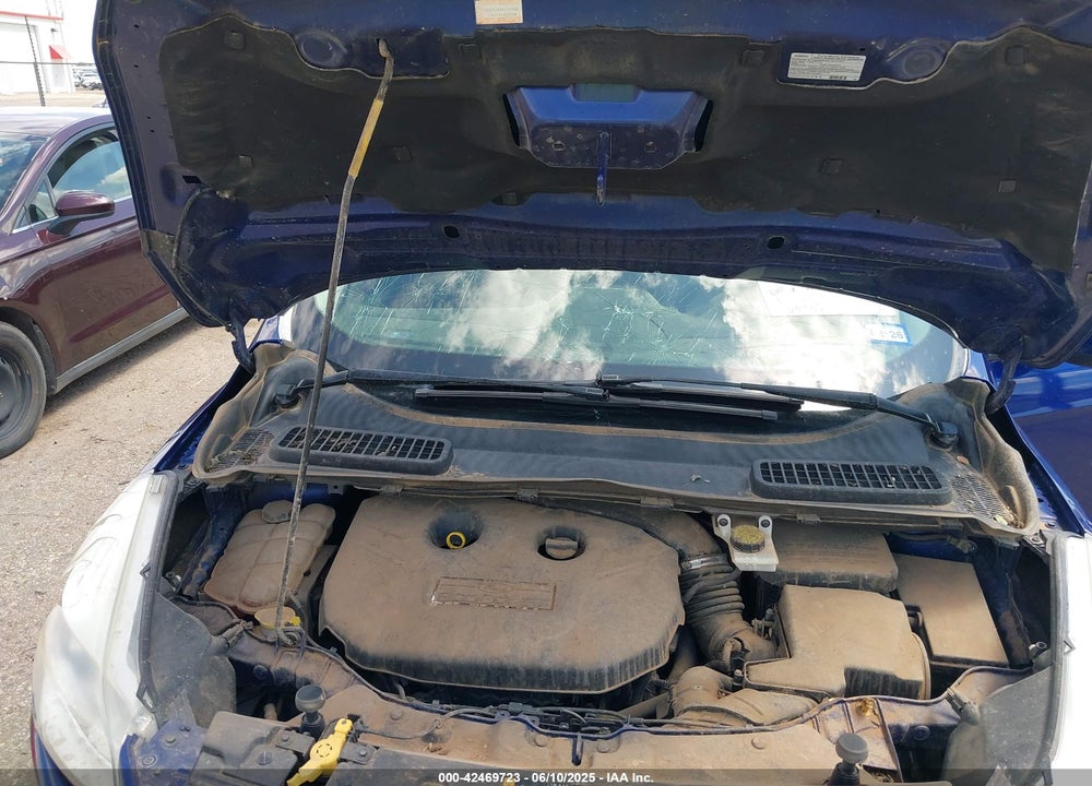 2014 FORD ESCAPE VIN: 1FMCU0G98EUB61598