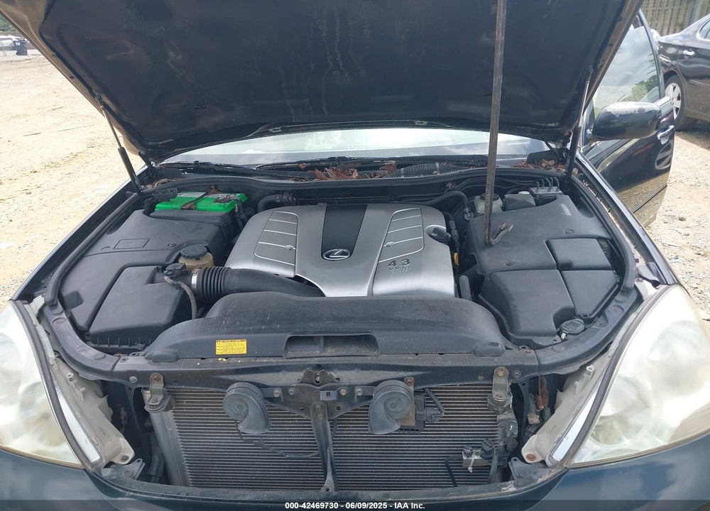 2001 LEXUS LS 430 VIN: JTHBN30F810015944
