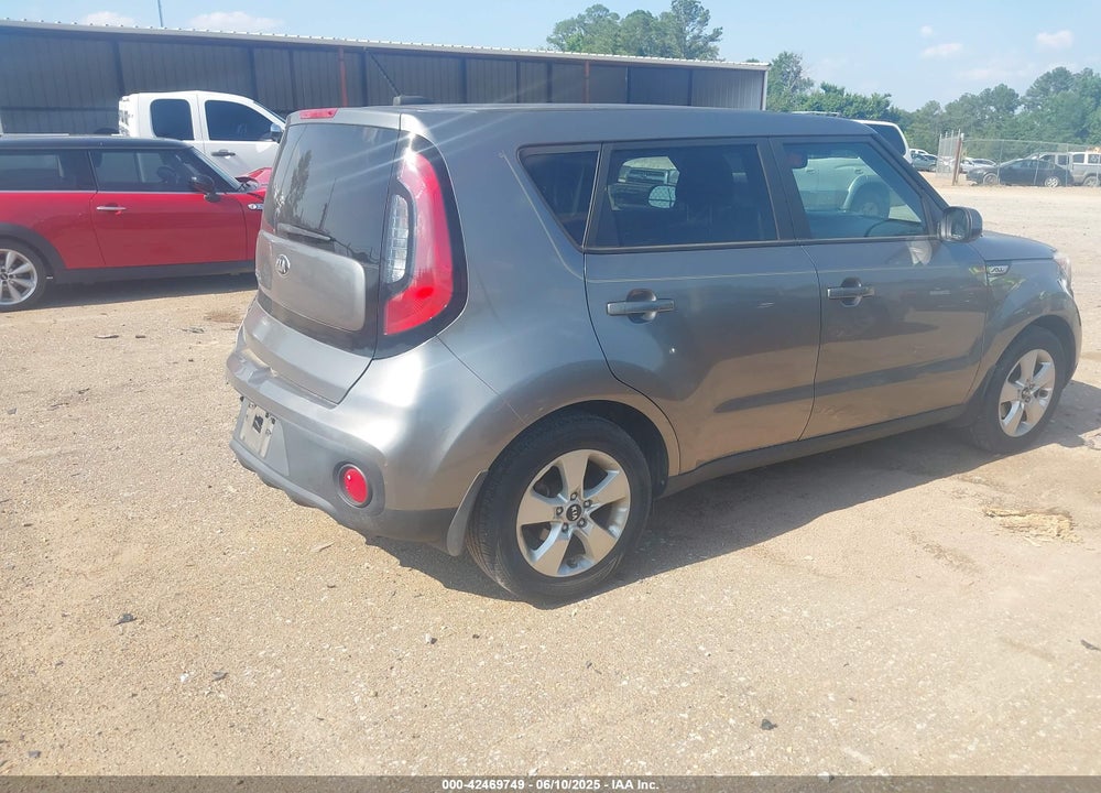 2017 KIA SOUL VIN: KNDJN2A29H7490989