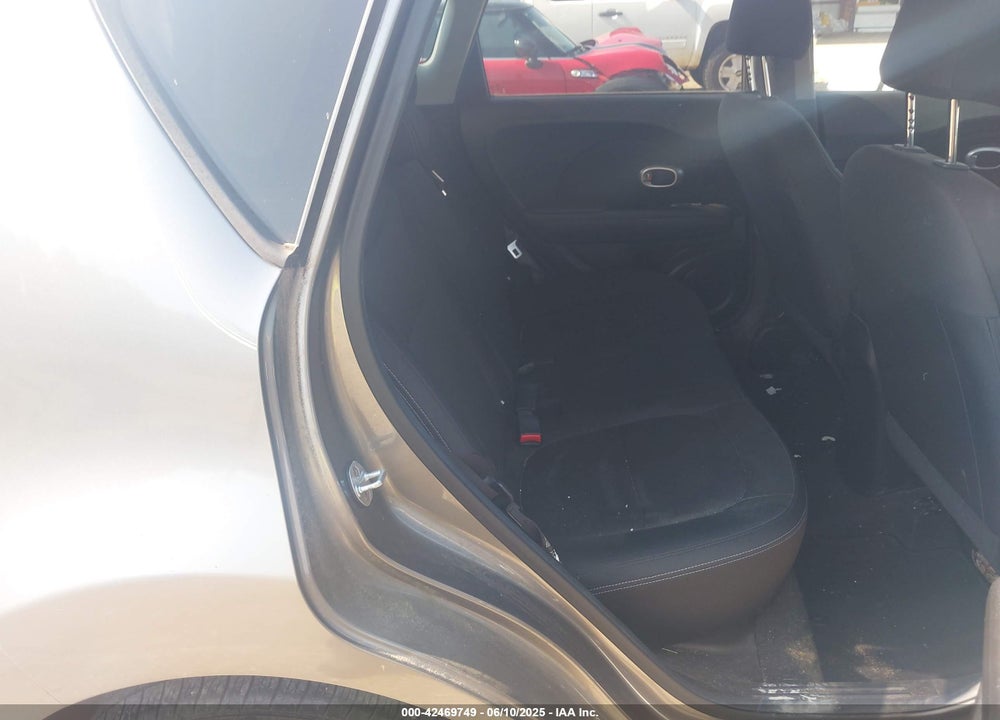 2017 KIA SOUL VIN: KNDJN2A29H7490989