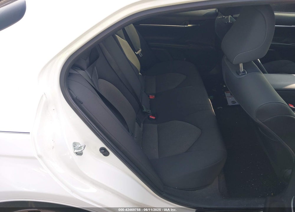 2022 TOYOTA CAMRY LE AWD VIN: 4T1R11BK0NU067461