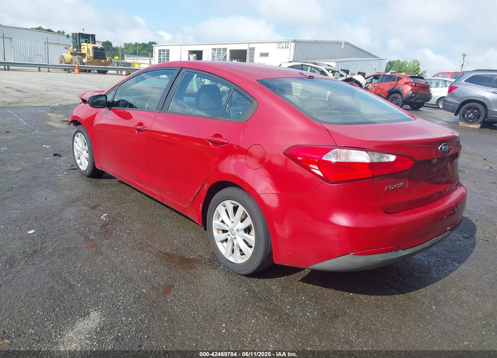 2015 KIA FORTE VIN: KNAFX4A66F5355649