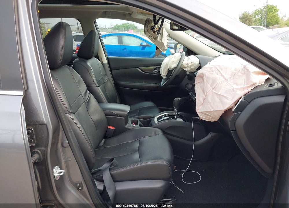 2016 NISSAN ROGUE VIN: 5N1AT2MV4GC863577