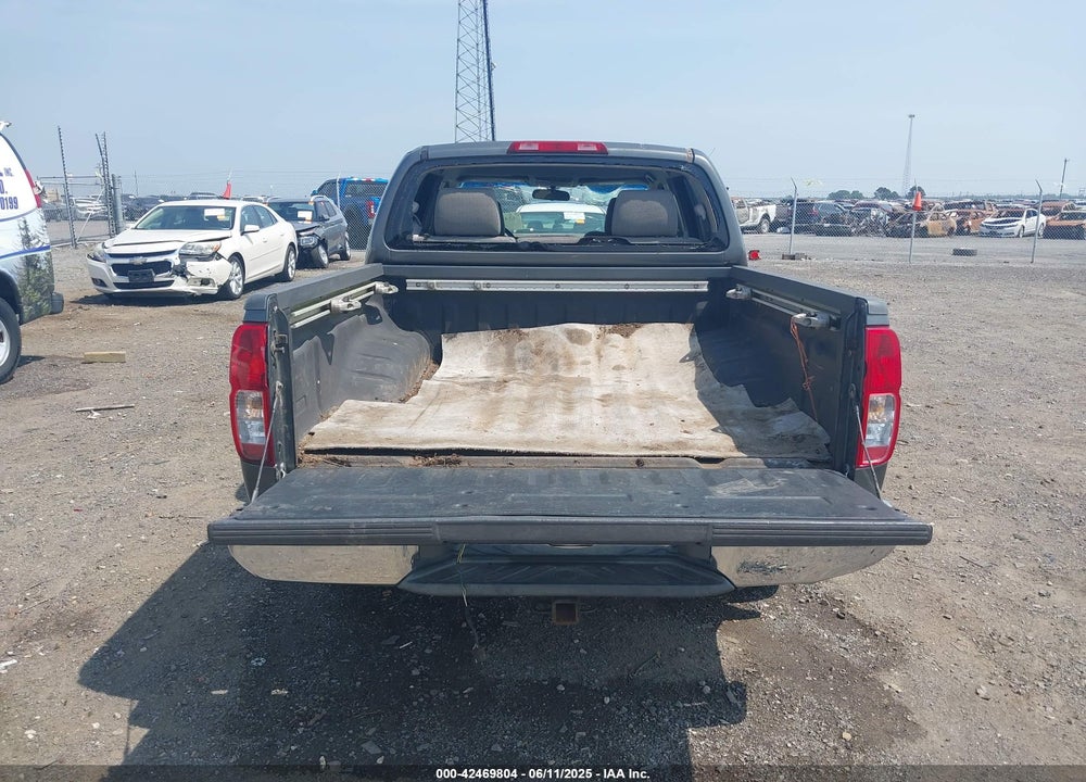 2005 NISSAN FRONTIER SE VIN: 1N6AD07W35C438405