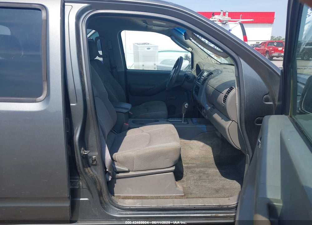 2005 NISSAN FRONTIER SE VIN: 1N6AD07W35C438405