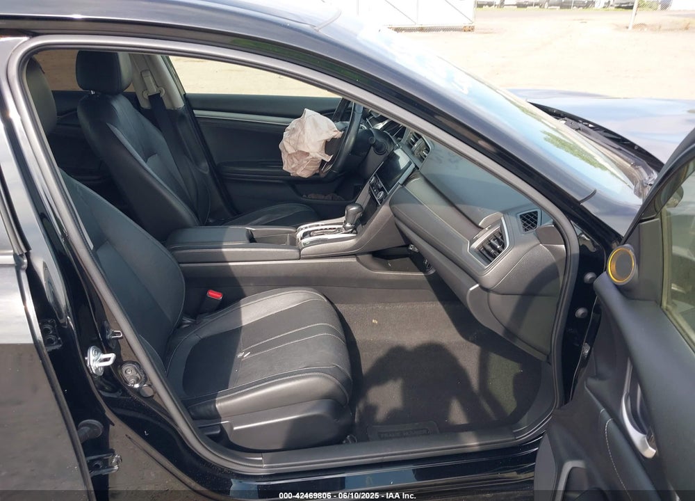 2018 HONDA CIVIC VIN: JHMFC1F73JX014994