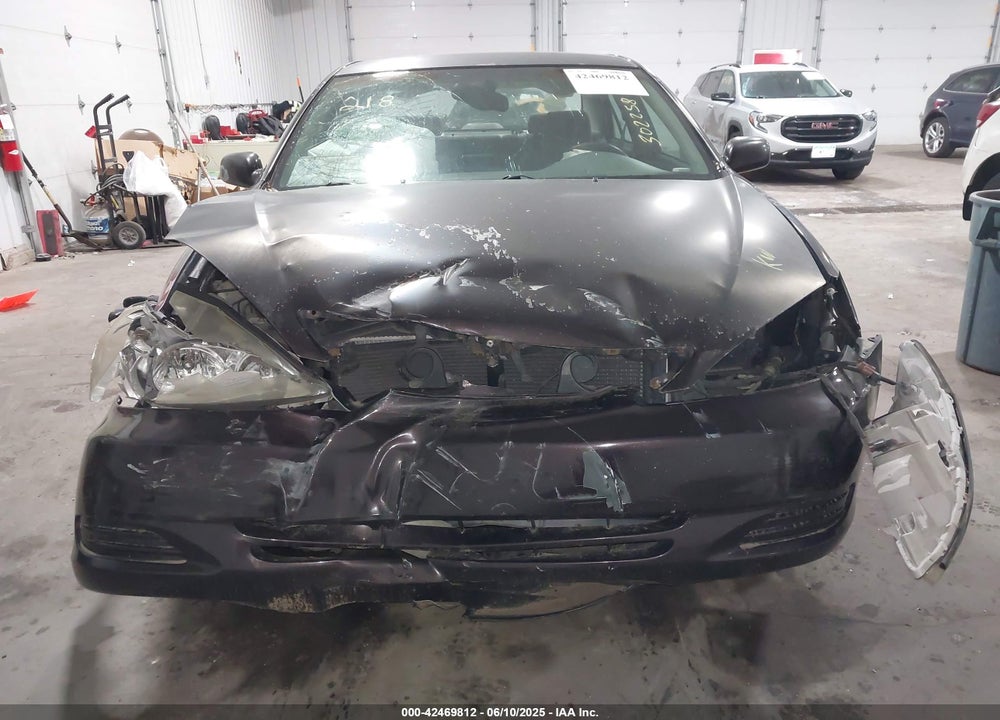 2002 TOYOTA CAMRY XLE VIN: 4T1BE32K62U605707