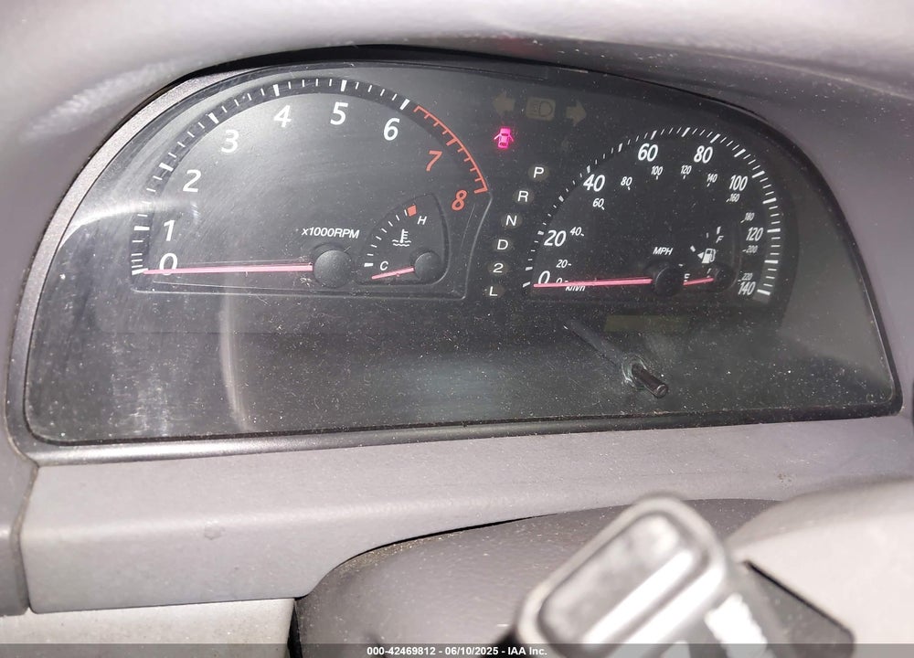 2002 TOYOTA CAMRY XLE VIN: 4T1BE32K62U605707