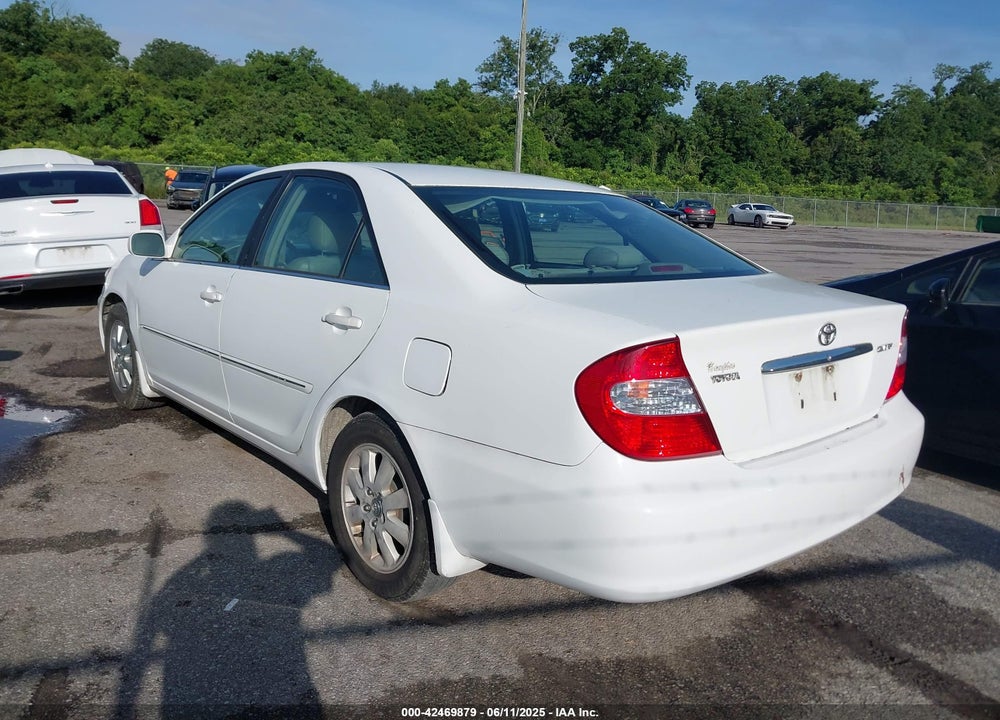 2003 TOYOTA CAMRY XLE VIN: 4T1BE30K13U195810