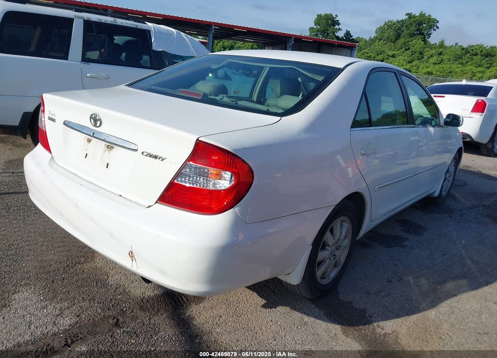 2003 TOYOTA CAMRY XLE VIN: 4T1BE30K13U195810