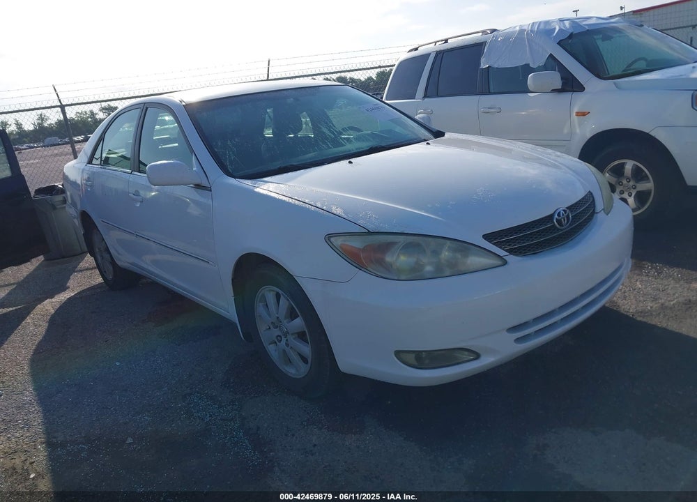 2003 TOYOTA CAMRY XLE VIN: 4T1BE30K13U195810