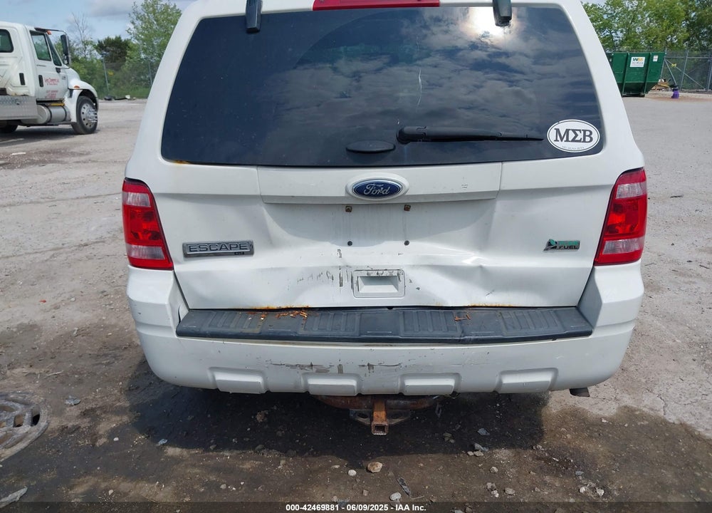 2012 FORD ESCAPE VIN: 1FMCU9DG2CKB18584