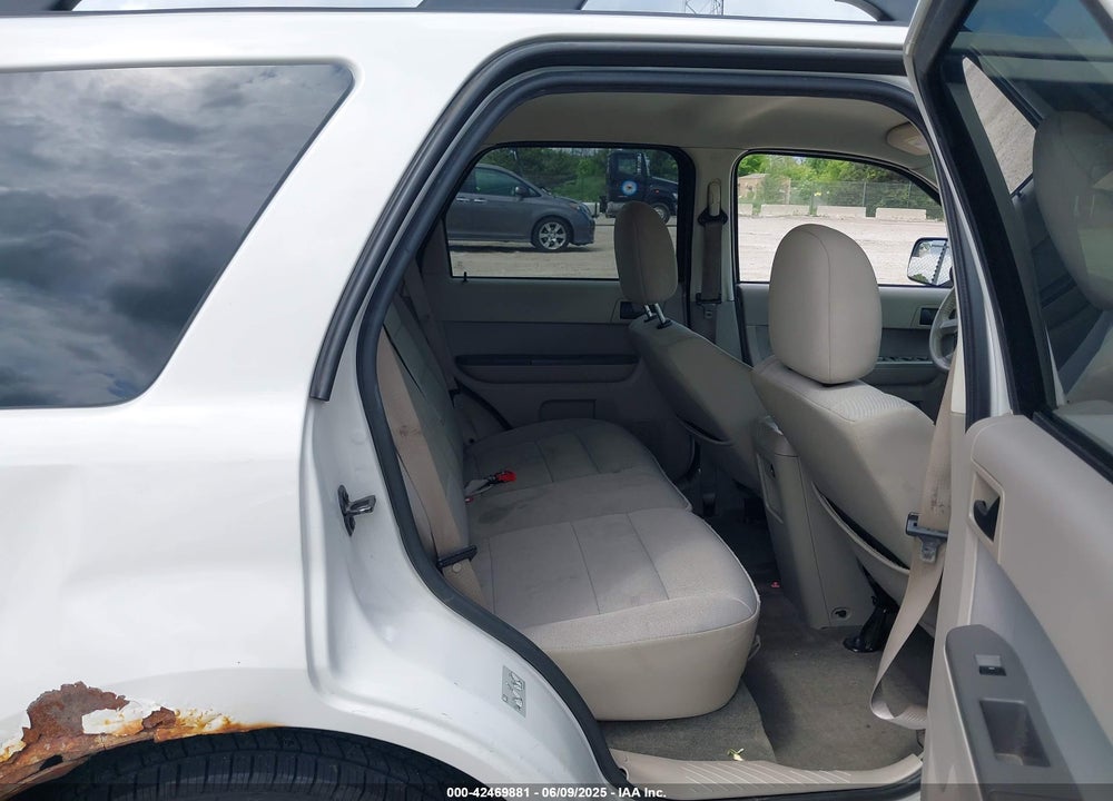 2012 FORD ESCAPE VIN: 1FMCU9DG2CKB18584
