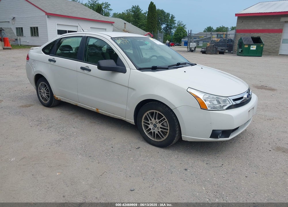 2011 FORD FOCUS SE VIN: 1FAHP3FN5BW156950