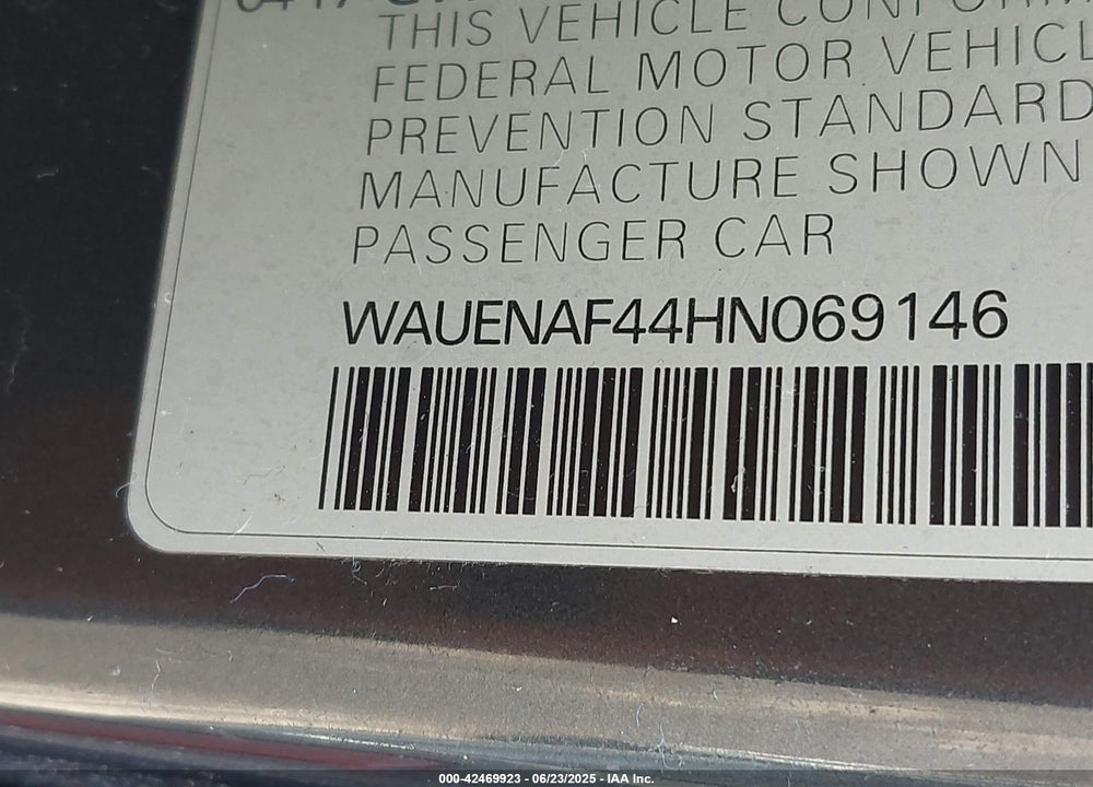 2017 AUDI A4 VIN: WAUENAF44HN069146