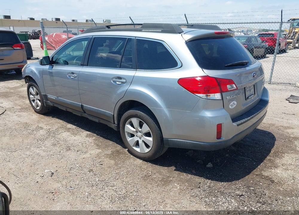 2011 SUBARU OUTBACK VIN: 4S4BRBCC8B3422823