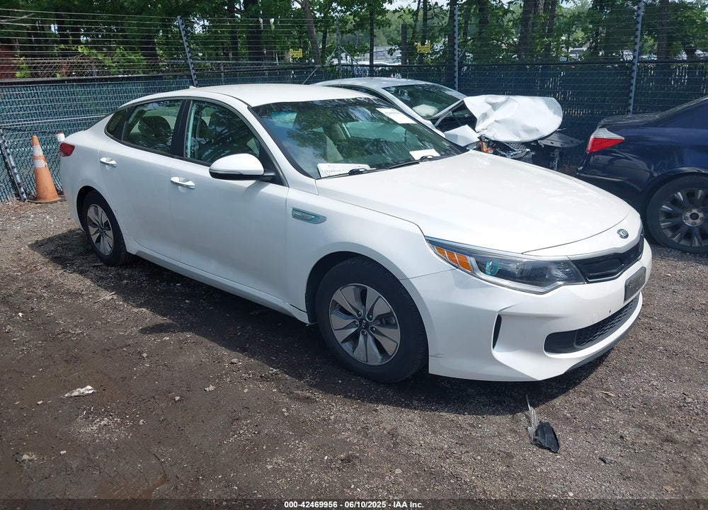 2017 KIA OPTIMA HYBRID VIN: KNAGT4LC8H5004537