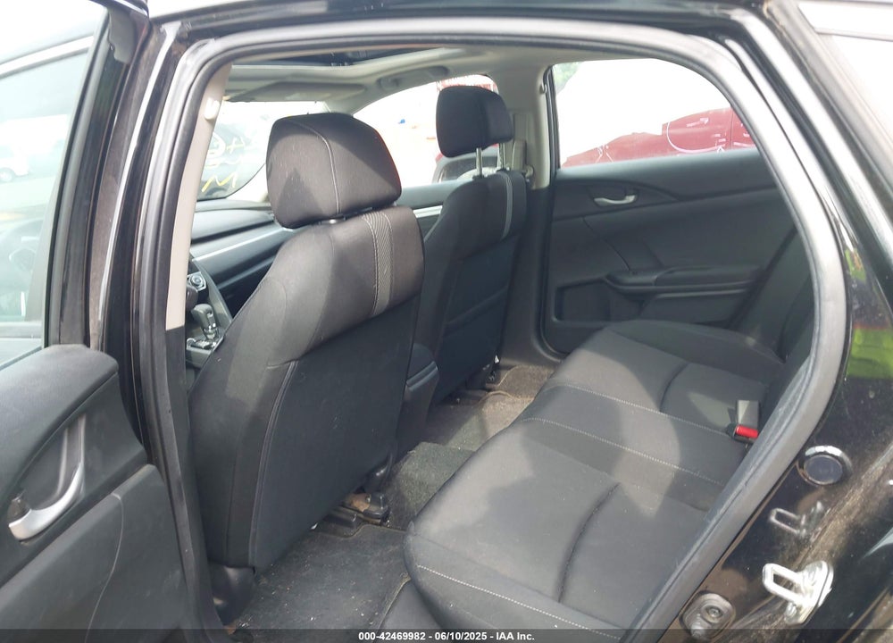 2016 HONDA CIVIC VIN: 2HGFC2F8XGH500166