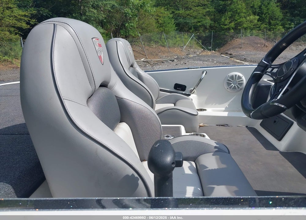 2023 TRITON BASSBOAT VIN: 00000TRT10124B323