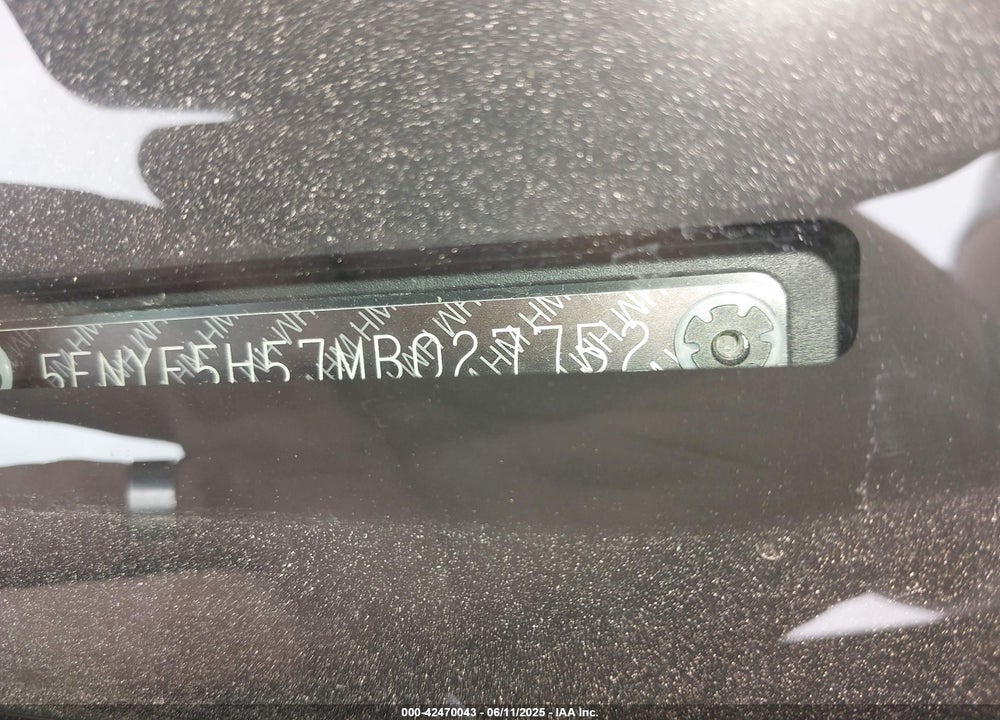2021 HONDA PILOT VIN: 5FNYF5H57MB027752