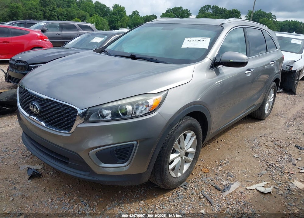 2016 KIA SORENTO VIN: 5XYPG4A34GG020203