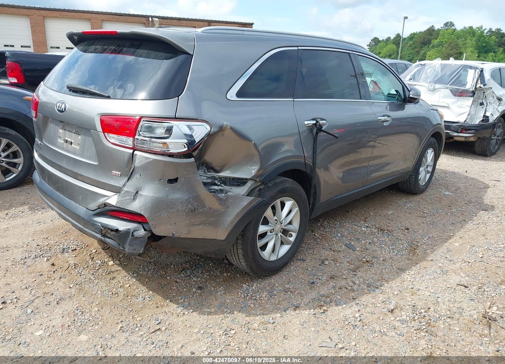 2016 KIA SORENTO VIN: 5XYPG4A34GG020203