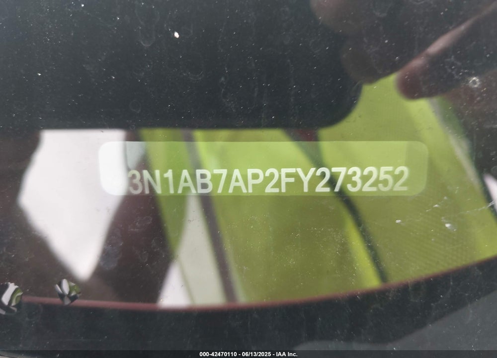 2015 NISSAN SENTRA VIN: 3N1AB7AP2FY273252