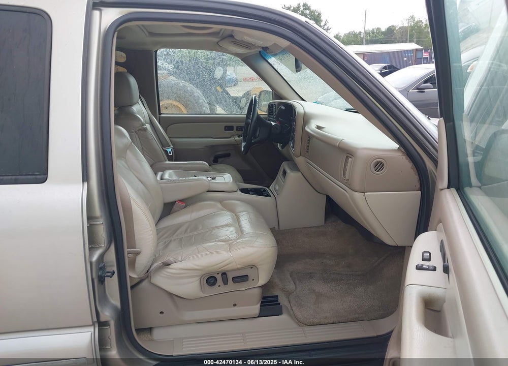 2001 CHEVROLET SUBURBAN K1500 VIN: 3GNFK16T01G283984