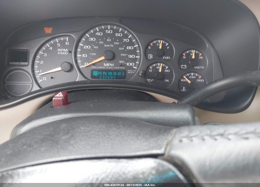 2001 CHEVROLET SUBURBAN K1500 VIN: 3GNFK16T01G283984