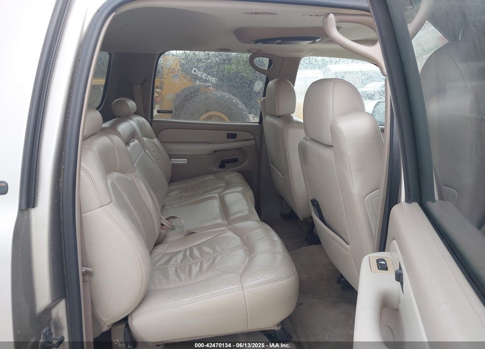 2001 CHEVROLET SUBURBAN K1500 VIN: 3GNFK16T01G283984