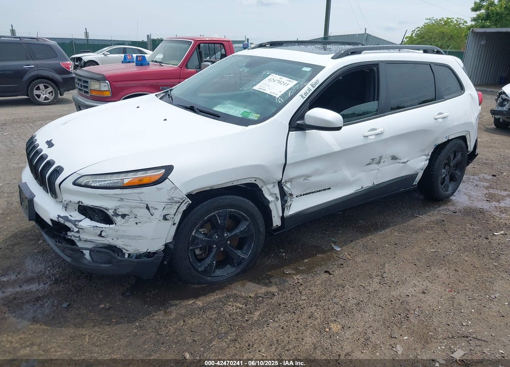 2016 JEEP CHEROKEE VIN: 1C4PJMCB3GW121211