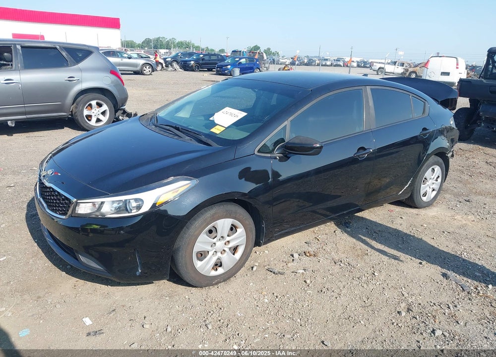 2017 KIA FORTE VIN: 3KPFL4A79HE104199