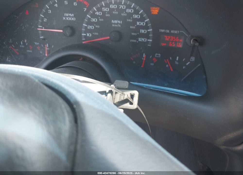 2000 CHEVROLET CAMARO VIN: 2G1FP32K6Y2146931